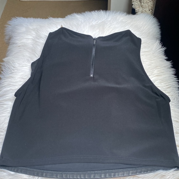 Alice + Olivia Lamb Leather Crop Top - Picture 3 of 10